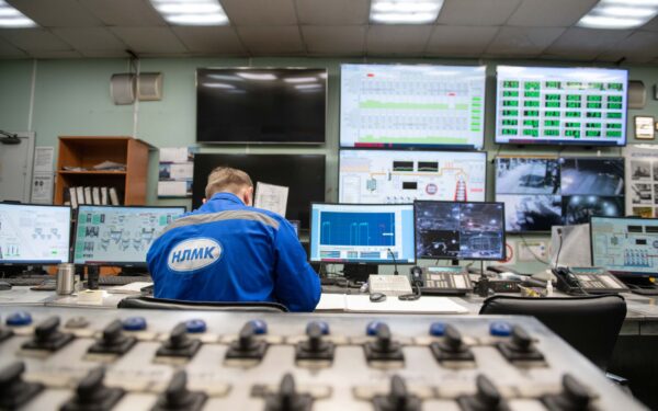 Į darbą ateinantys skaitmeniniai dvyniai: kaip virtualios kopijos keis gamyklas ir biurus