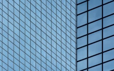 Išmanūs langai supermiestuose: kaip permatomos saulės baterijos tyliai keičia energijos vartojimą