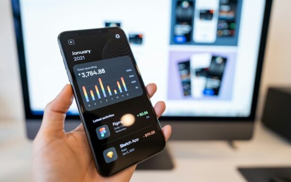 Kaip išnaudoti „Android“ skaitmeninės gerovės įrankius: realūs patarimai mažiau blaškymosi ekranui nenusisukus