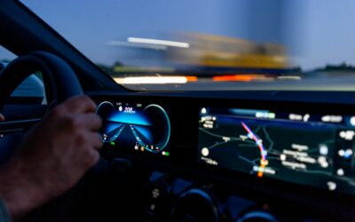 Kaip išnaudoti išmanių automobilių galimybes: praktiniai patarimai šiuolaikiniams elektromobilių vairuotojams