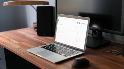 PDF formų pildymas internete be nervų: kokius įrankius rinktis ir kaip nesugadinti dokumento