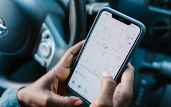 Programėlių leidimai ir jūsų privatumas: kokias prieigas iš tiesų verta suteikti telefone