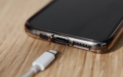 USB-C galvutės ir laidai: kaip išsirinkti tinkamą, nekenkti baterijai ir nepermokėti už greitą krovimą