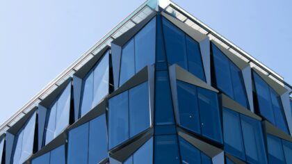 Programuojamoji medžiaga baldams ir pastatams: kaip kintančios formos gali sutaupyti erdvės ir energijos