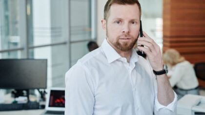 Socialinės inžinerijos atakos Lietuvoje: kaip atpažinti psichologinius triukus ir apsaugoti savo paskyras